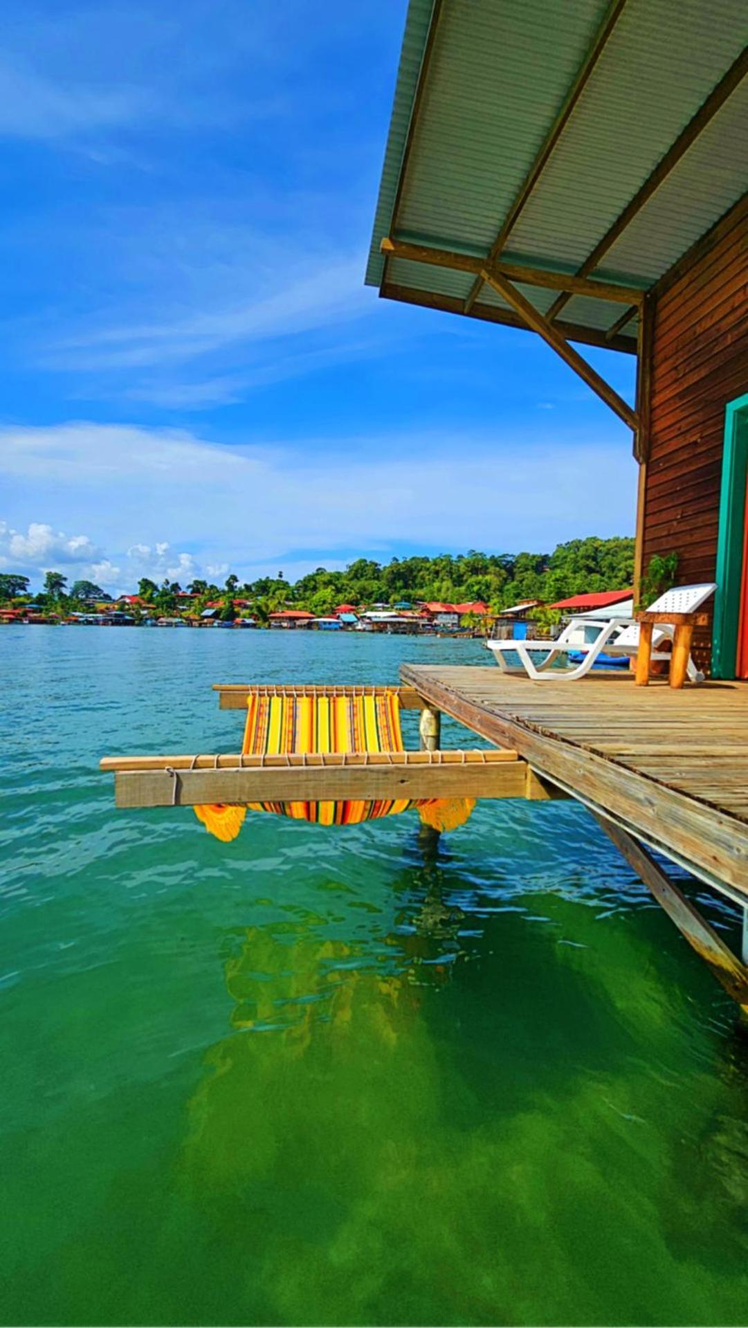 The Sea Monkey Hotel Bocas del Toro Exterior photo