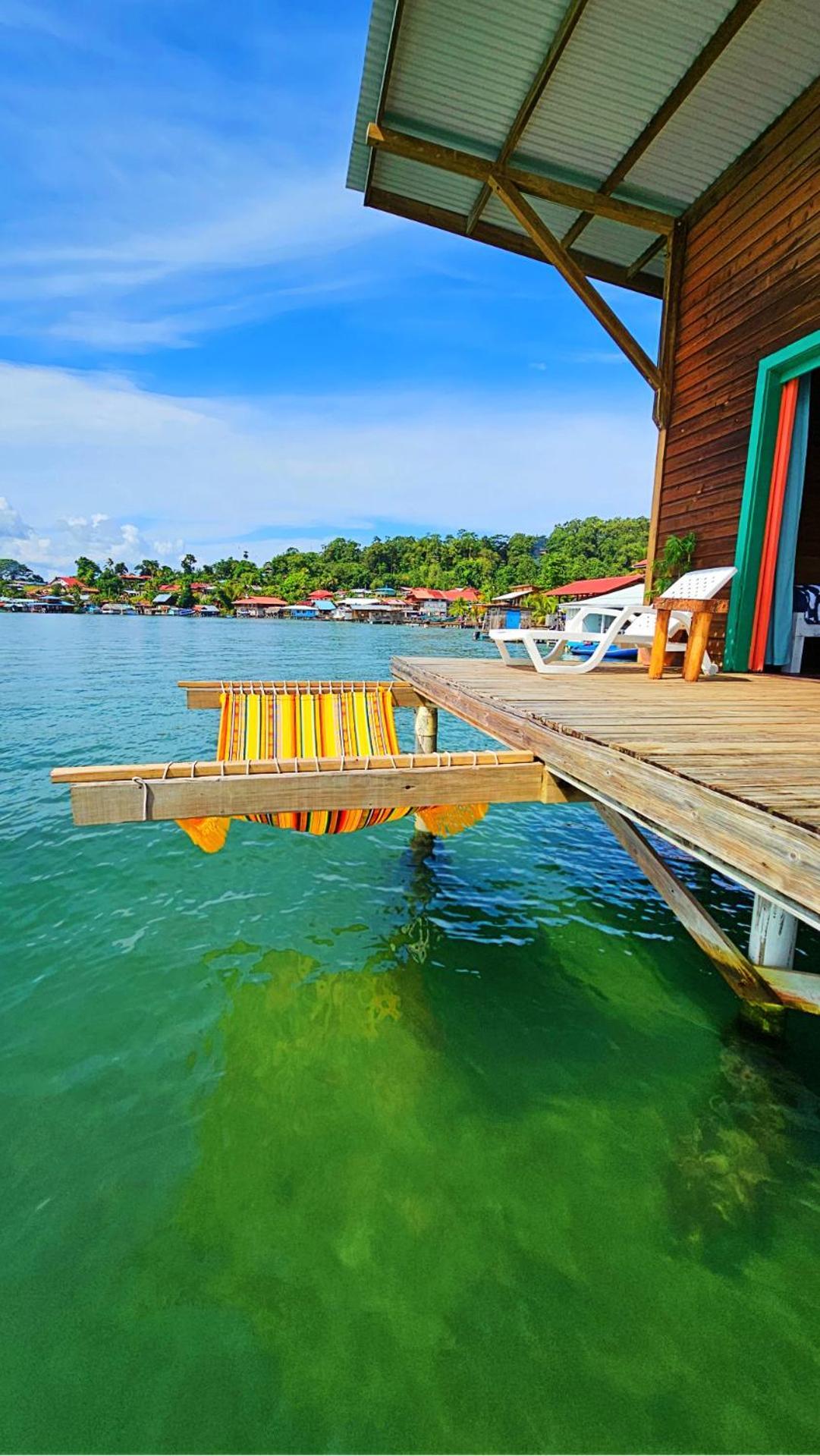 The Sea Monkey Hotel Bocas del Toro Exterior photo