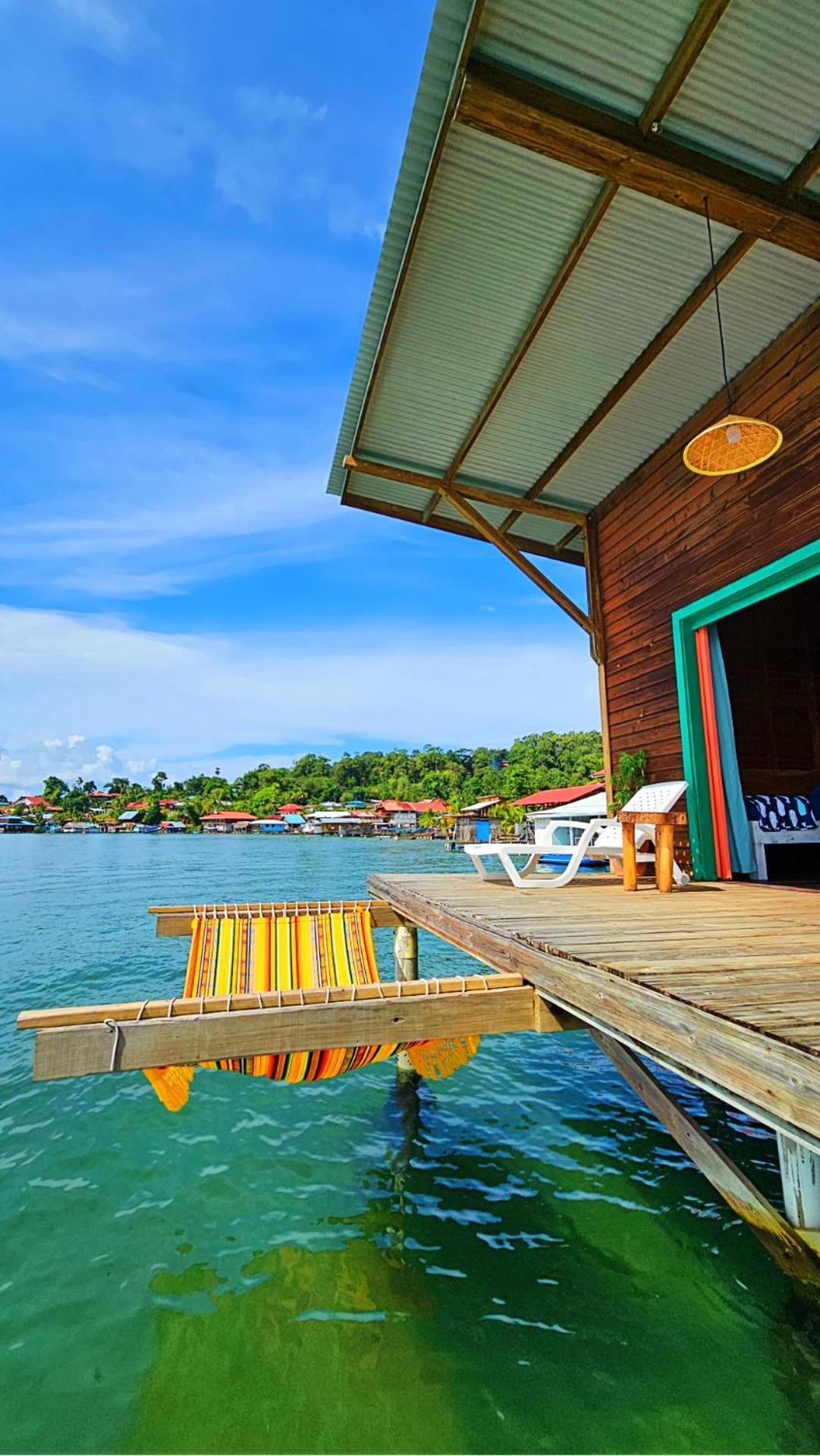 The Sea Monkey Hotel Bocas del Toro Exterior photo